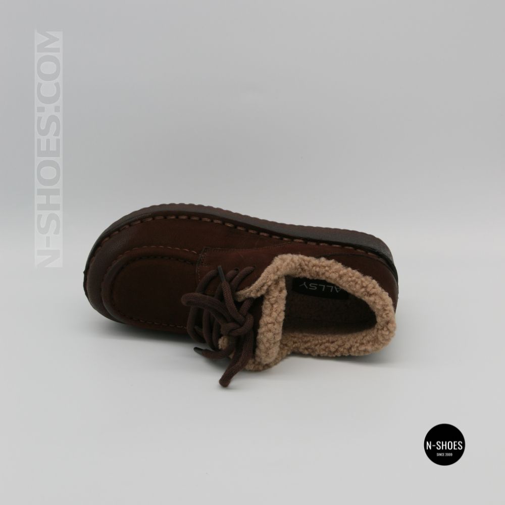 Lonza 219871 6310 BROWN: Winter Warmth in Chocolate Nubuck