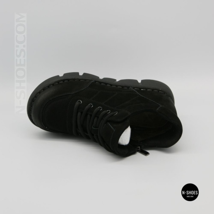 Тепло і комфорт: черевики Allsy 220444 86780-1 Lonza 220767 6338 BLACK NUBUK з нубука