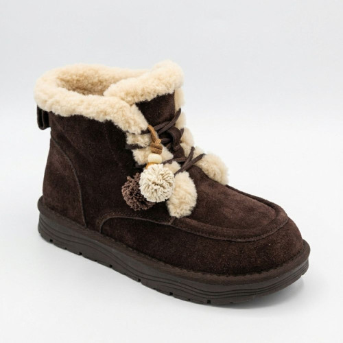 Жіночі зимові черевики уггі Allsy 216327 Z6513-1 BLACK SUEDE 6391 трендові шоколадні з натуральної замші з прикрасами