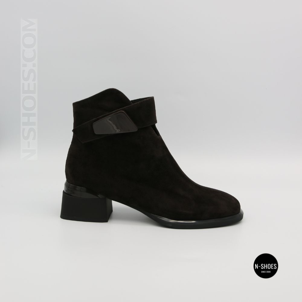 Elegant Demi-Season Ankle Boots Fabio Monelli 216609