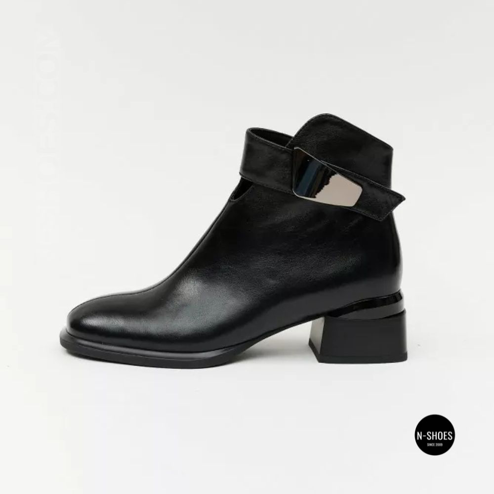 Жіночі шкіряні ботильйони Fabio Monelli 215049 LE1245-WS678-YP1718B BLACK Lonza 220213 6395