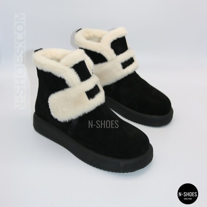 Suede boots Allsy 216010 561-8591-1zm: cozy everyday style