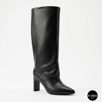 Fabio Monelli 217097 y869-14a856-h688 Lonza NY 221320 6427 black demi high boots made of soft black leather with a slight drape, a pointed toe and a stable heel