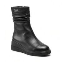 Женские зимние кожаные сапоги Allsy 214990 26Z83Z3630-1 BLACK 6466 на танкетке из мягкой натуральной кожи на низкой платформе.
