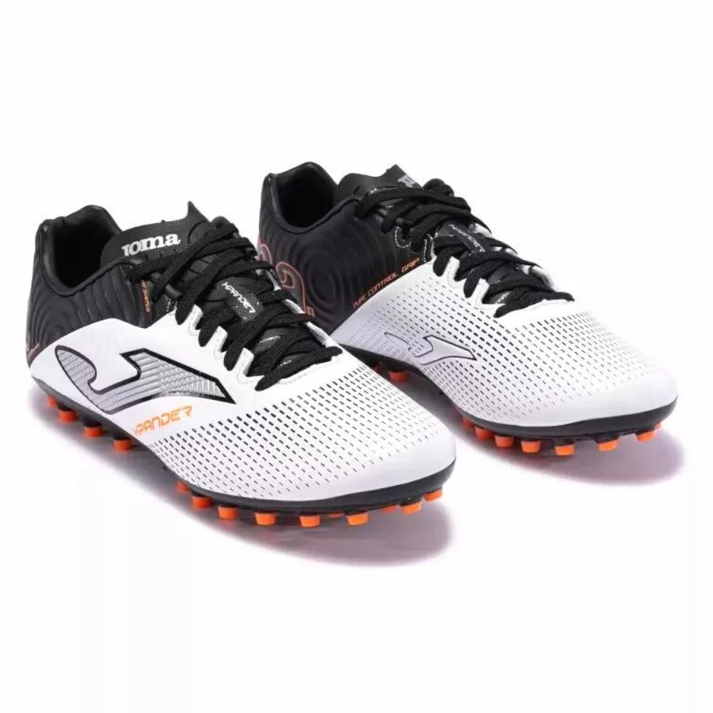 Чоловічі футбольні бутси Joma Xpander 2302 XPAS2302AG White/Black