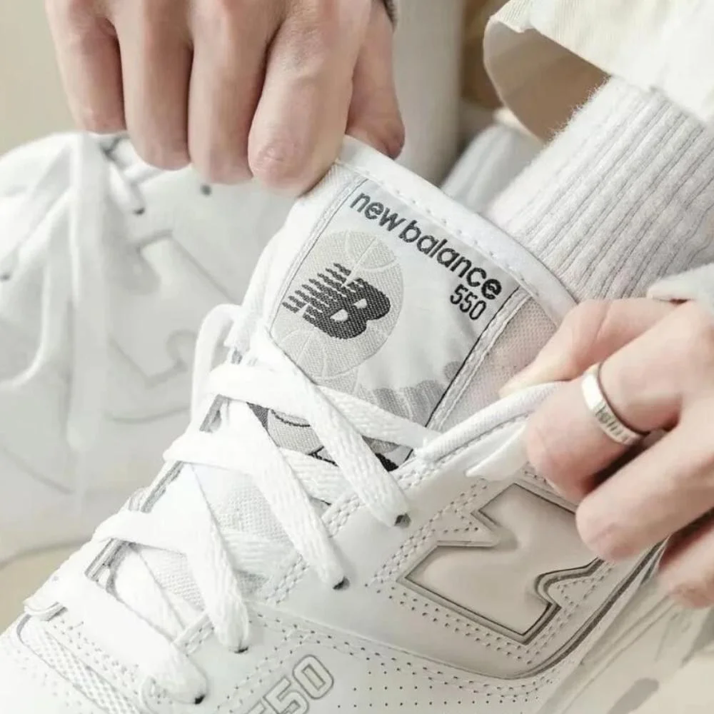 NEW BALANCE men's sneakers (USA) model 550