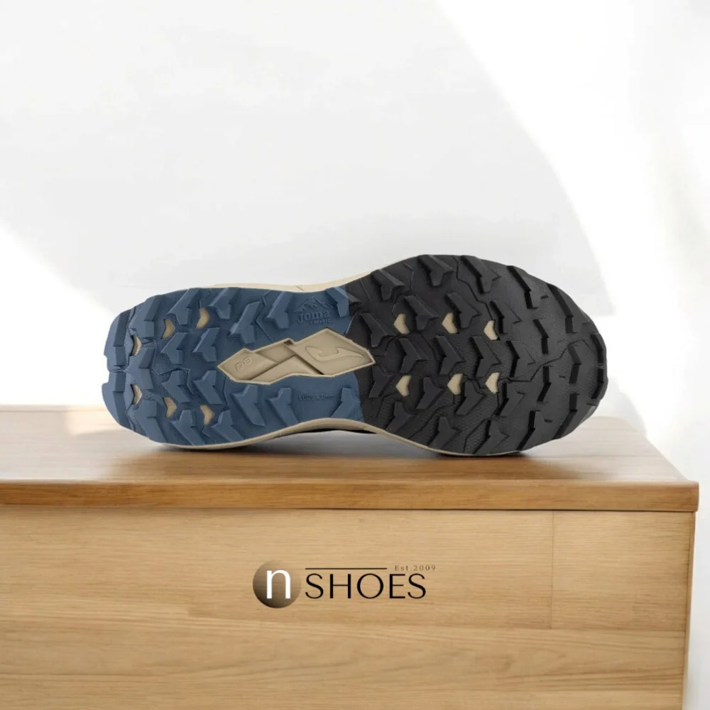 Чоловічі трекінгові кросівки Joma Shock (Іспанія) TKSHOW 2401 модель 5783