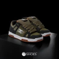 Men's green puffy sneakers with large laces hi-tops DC Stag 320188-ARO 5902 khaki original with genuine leather from the American brand
