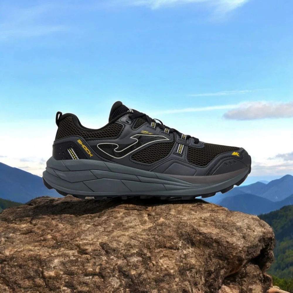 Мужские серо-коричневые кроссовки Joma Shock 2524 TKSHOS2524 модель 5915