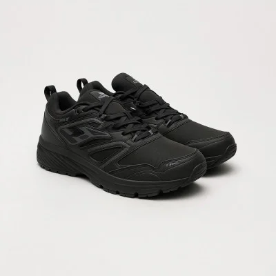 Men's black sneakers Joma Vora Aislatex TKVORW2401 5919 for trekking and tourism with Gore-tex membrane waterproof in any weather from the Spanish sports brand Men's black sneakers Joma Vora Aislatex TKVORW2401 5919 for trekking and tourism with Gore-tex membrane waterproof in any weather from the Spanish sports brand