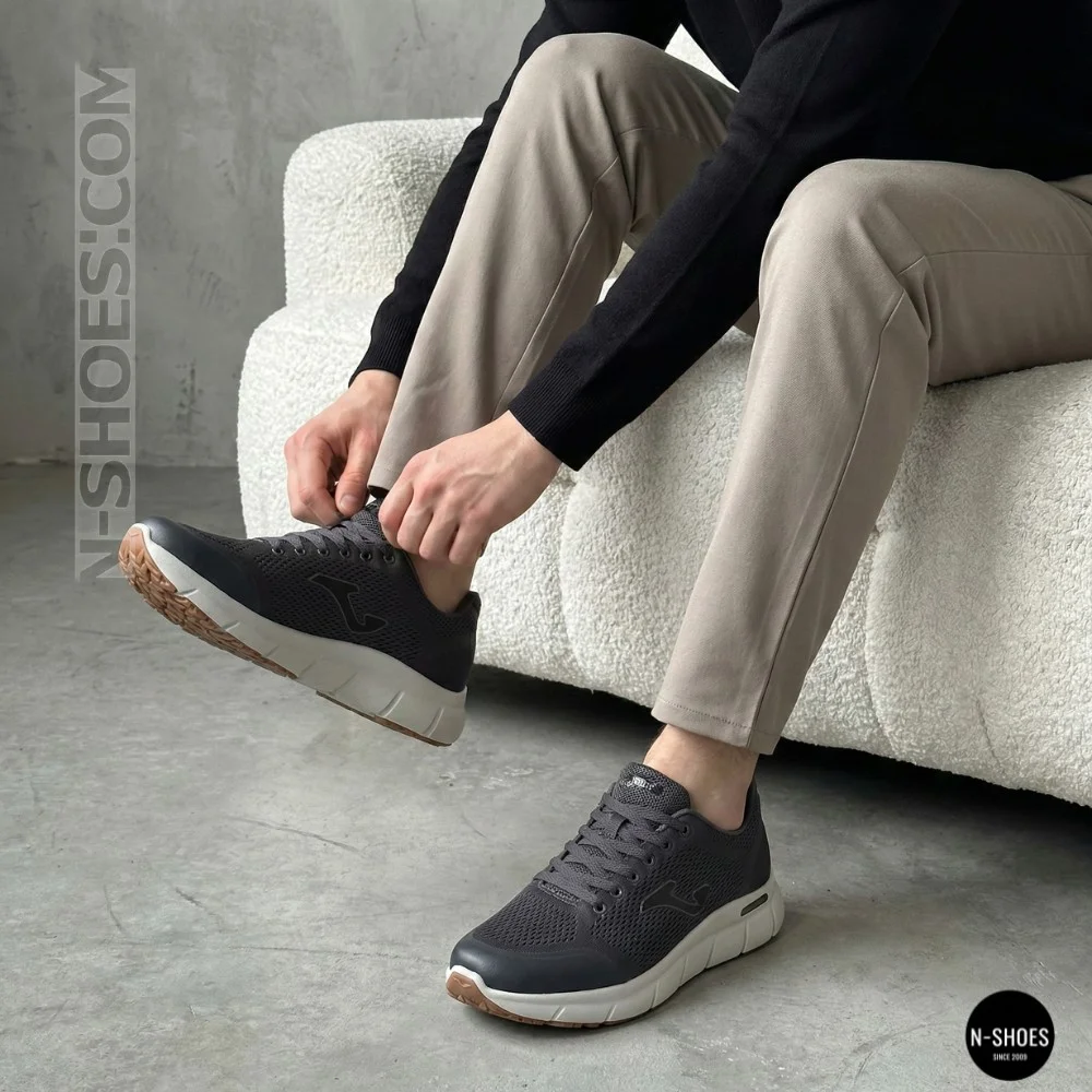 Сірі кросівки Joma Zen 2512 CZENS2512 6105 для абсолютного комфорту