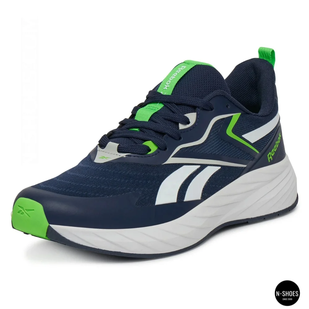 Dynamic Men's Reebok VERSE AR30283MWDL Sneakers