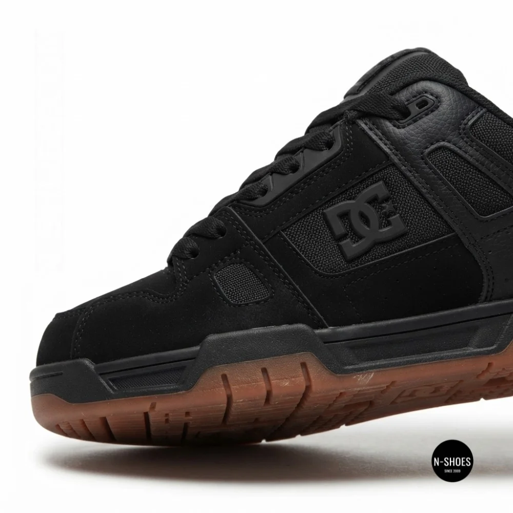 Дуті хайтопи DC Shoes CEO-SV5-10121: стиль та якість у кожному кроці