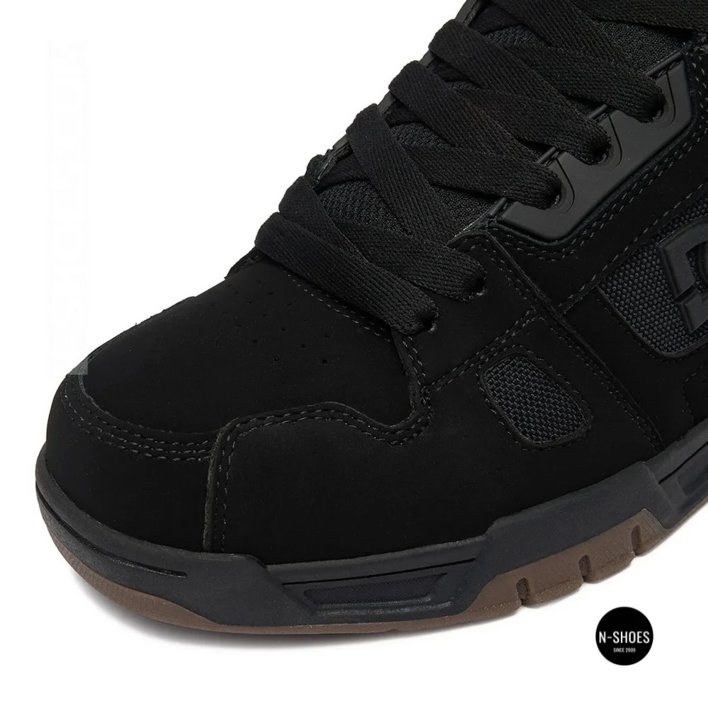 Дуті хайтопи DC Shoes CEO-SV5-10121: стиль та якість у кожному кроці