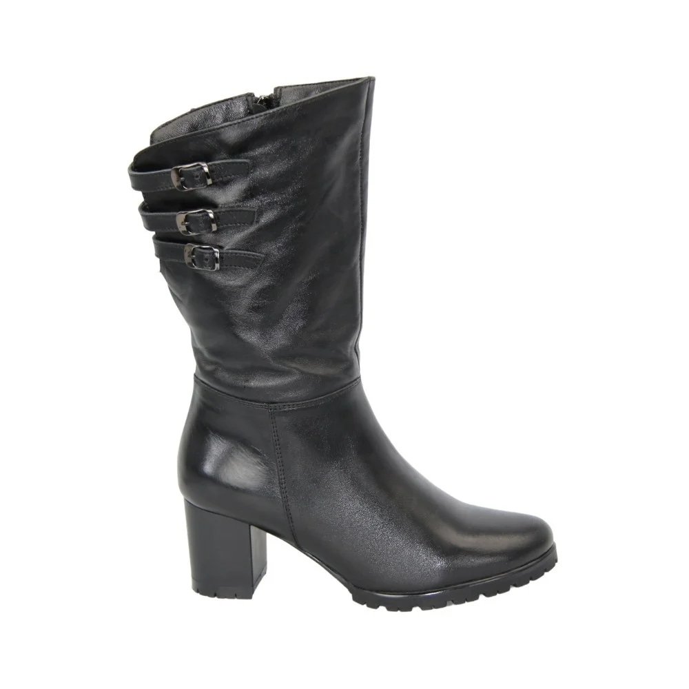 Жіночі чорні напівчоботи Covalli модель 3938