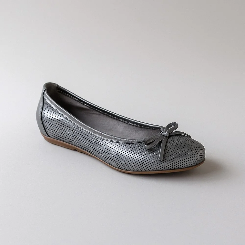 Женские серебристые балетки Simen (Польша) модель 4417