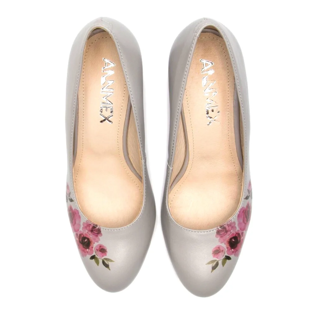 Women's beige mid-heeled shoes Ann Mex (Poland) model 4469