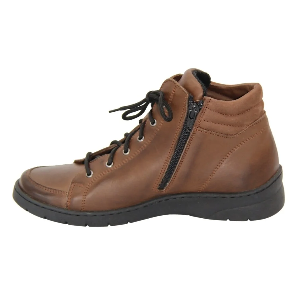 Жіночі коричневі черевики Wasak (Польща) модель 4509