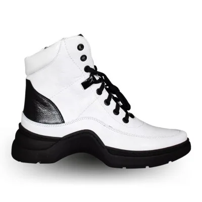 Women's white boots NESSI Poland 19647 4620