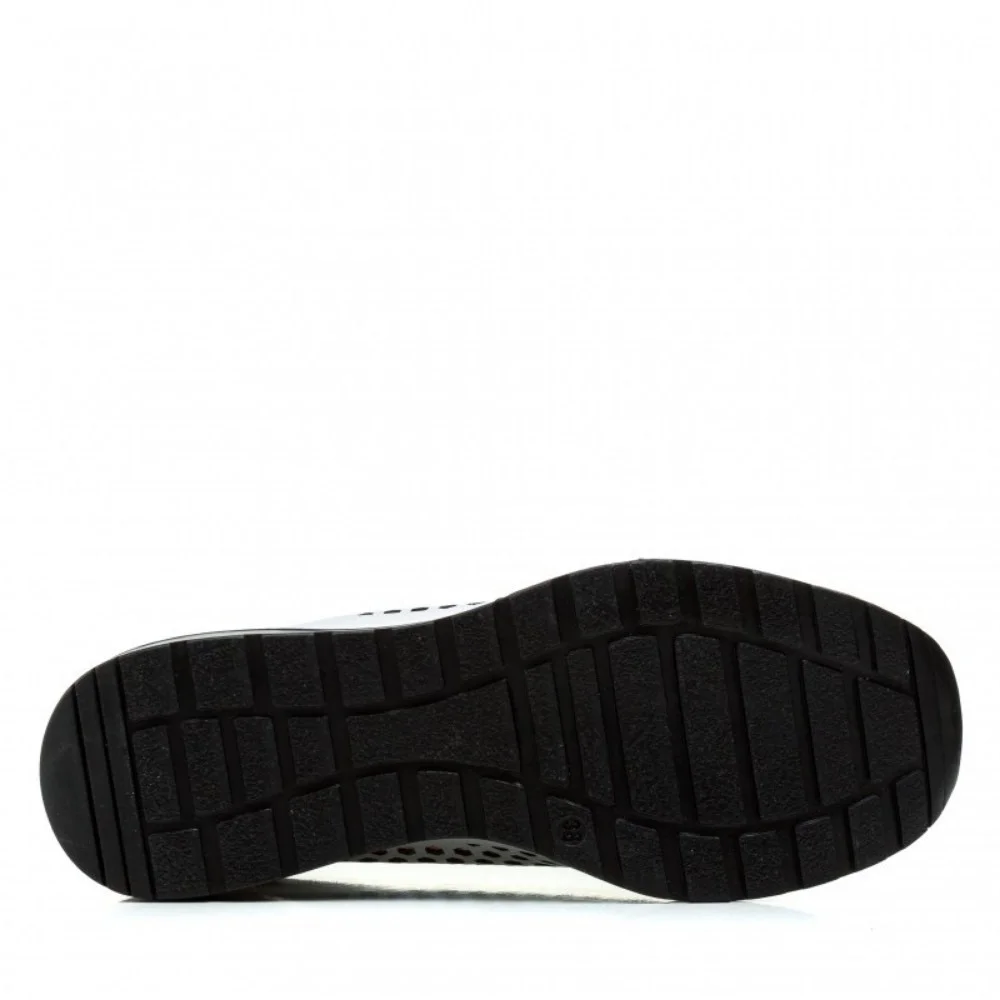 Sneakers female white Aga (Poland) model 4726
