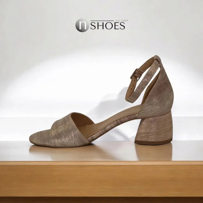 Women’s Beige Leather Heeled Sandals Marco model 4728