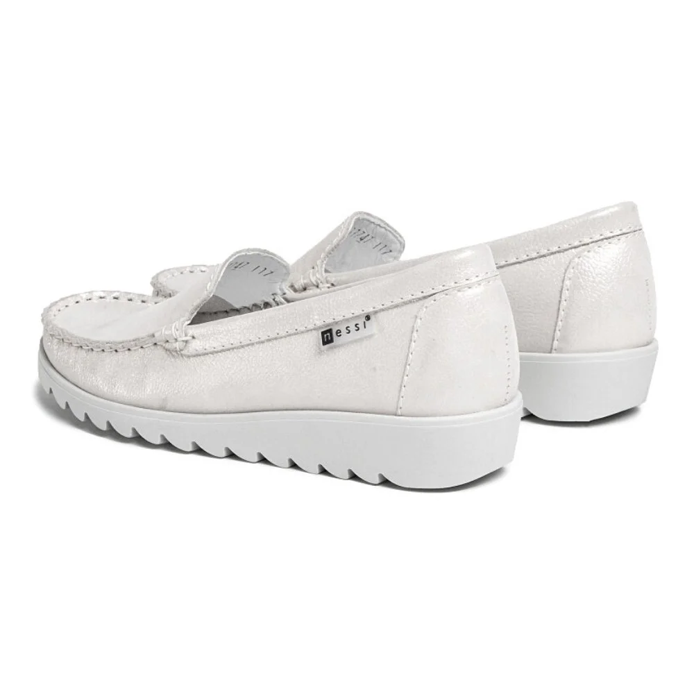Moccasins for women gray Nessi (Poland) model 4765