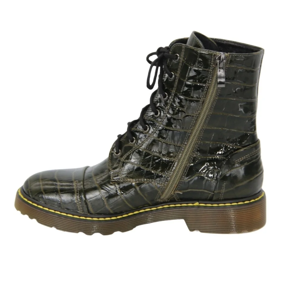 Women's demi-season boots Visconi (Poland) model 4853