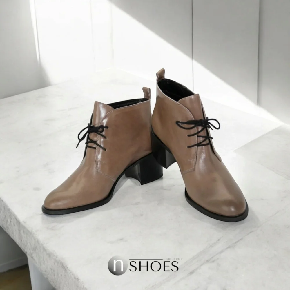 Жіночі бежеві черевики Solo Femme 24722-03-m32-000-50-00 5144