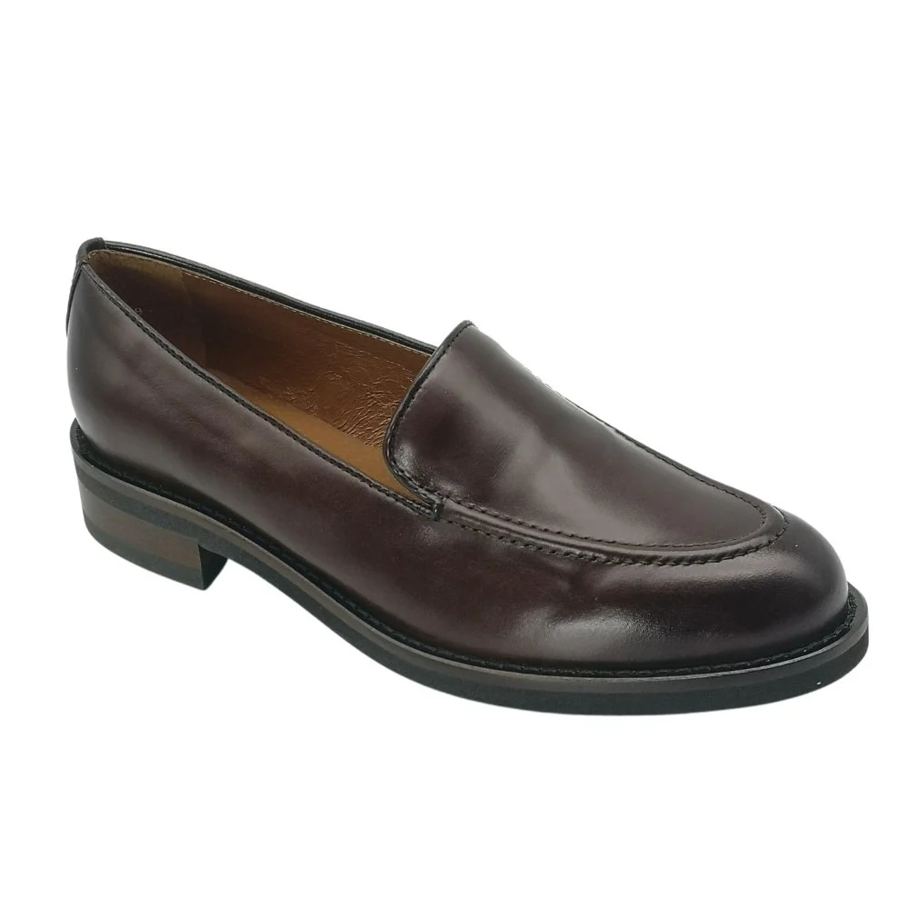 Women's brown loafers Solo Femme (Poland) model 5148