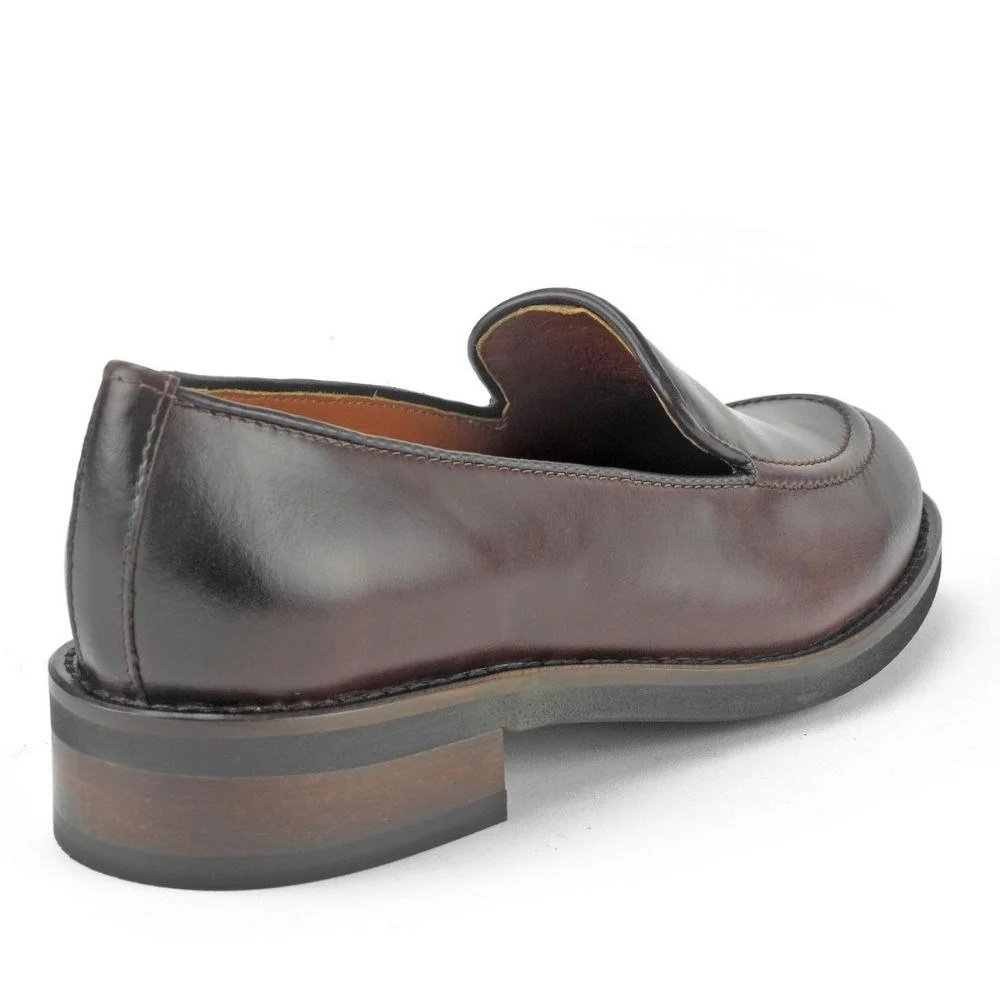 Women's brown loafers Solo Femme (Poland) model 5148