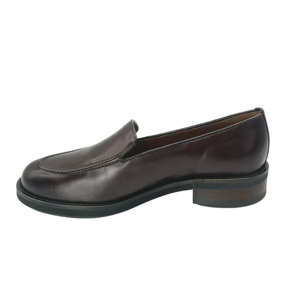 Women's brown loafers Solo Femme (Poland) model 5148