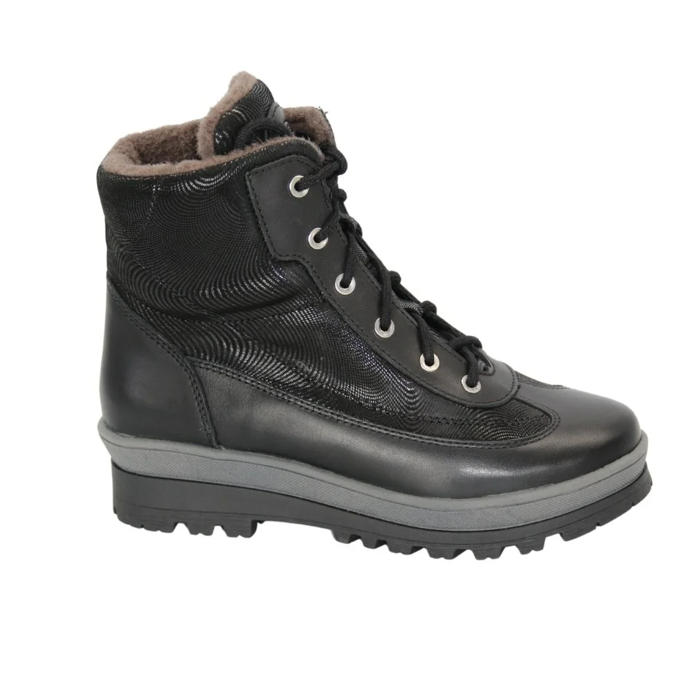 Жіночі чорні черевики зимові Lesta (Польща) модель 5185