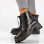 Жіночі модні чорні черевики Simen 4477a-faeda czarna модель 5388-5191