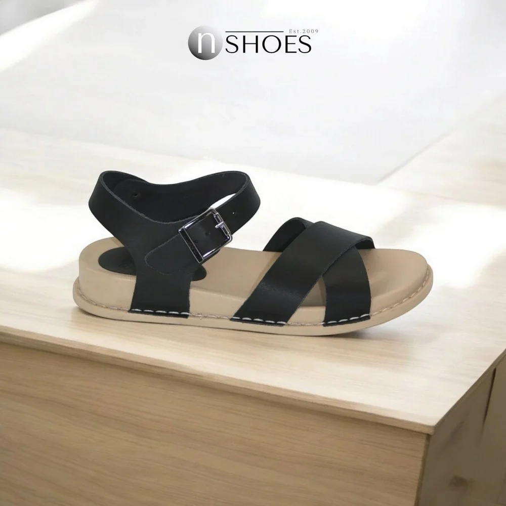 Жіночі чорні босоніжки Lonza (Туреччина) модель 5216