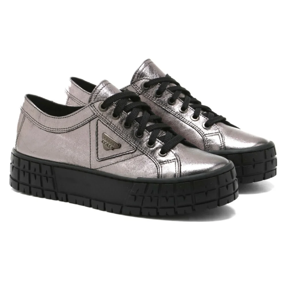 Жіночі сріблясті кеди Contes Польща арт 557-platy-caly