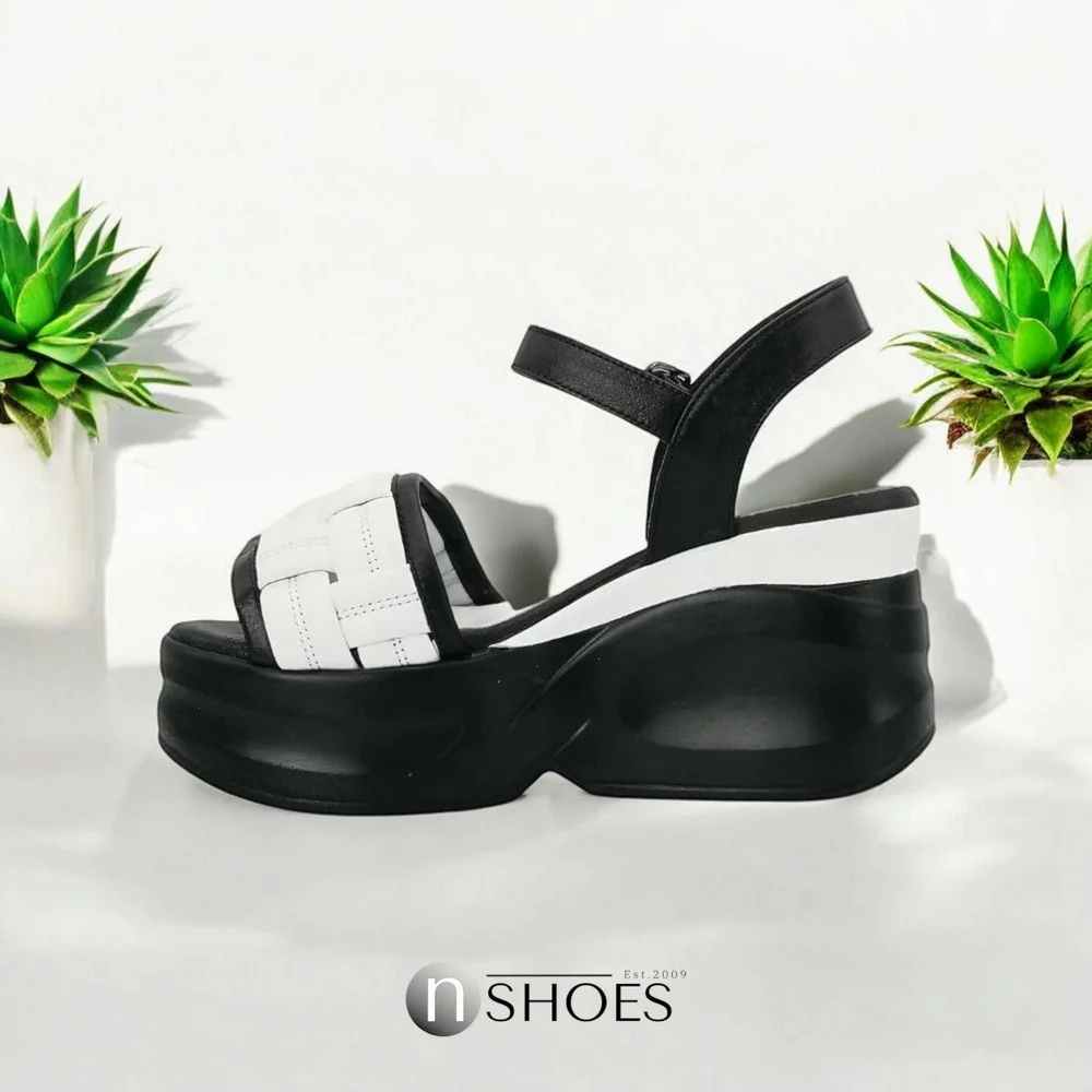 Sandals female white Ripka (Turkey) model 5048