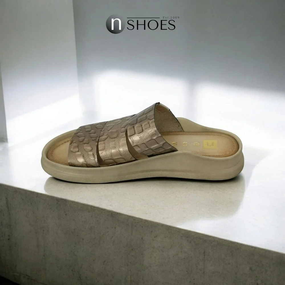 Шльопанці жіночі золотисті Nessi (Польща) модель 5061