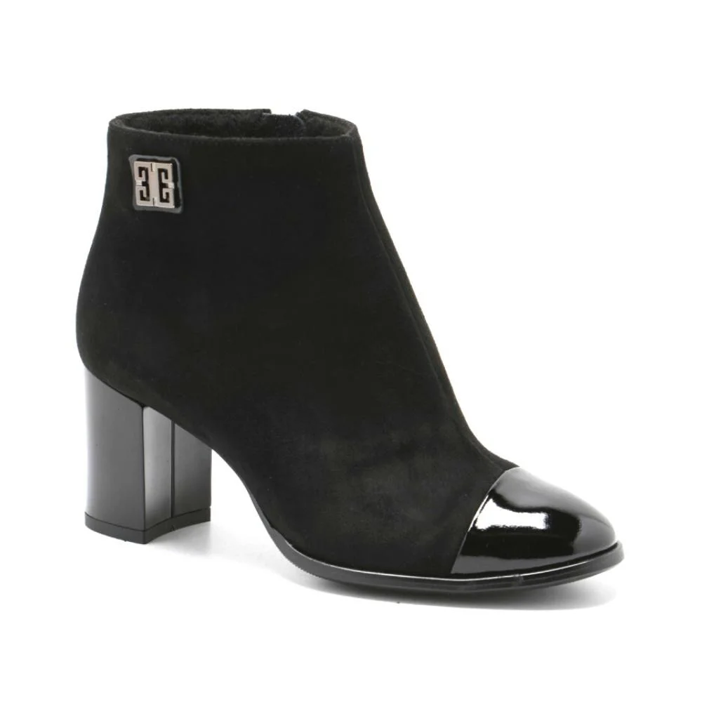 Чёрные классические ботинки Marko 0733B-041-021-4 из натуральной кожи модель 5266