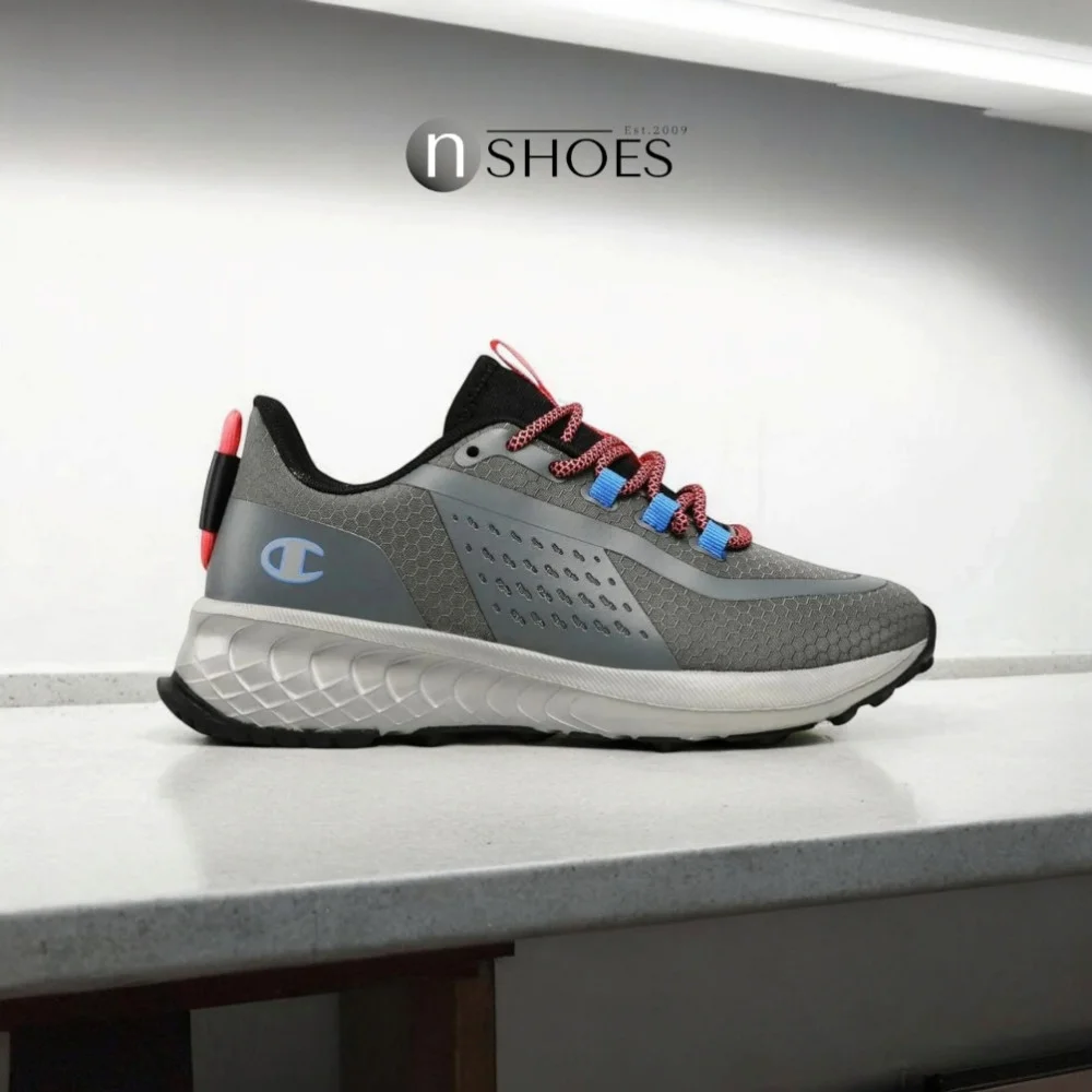 Женские серые кроссовки Champion Street trek S11508-CHA-ES007