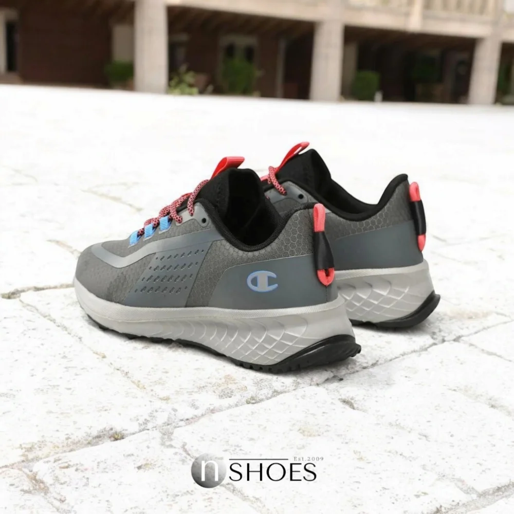 Женские серые кроссовки Champion Street trek S11508-CHA-ES007