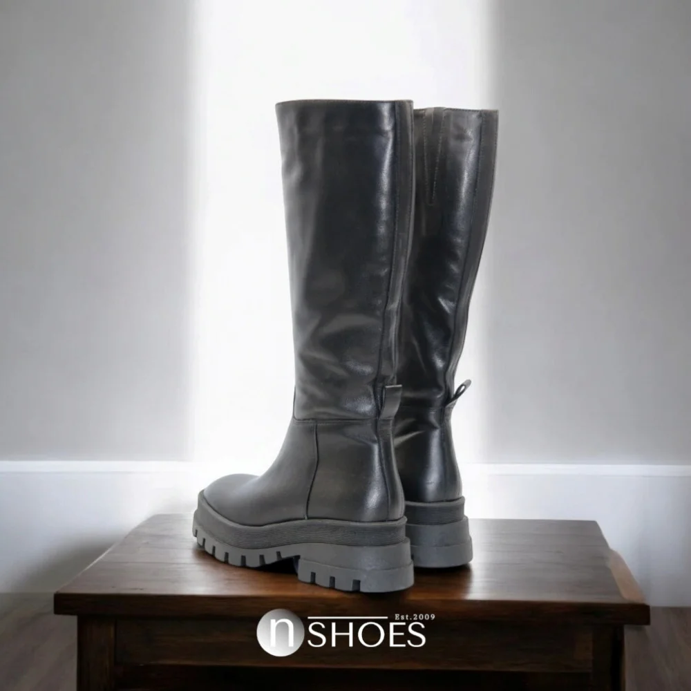 Женские кожаные сапоги Kaniowski (Польша) модель 5432