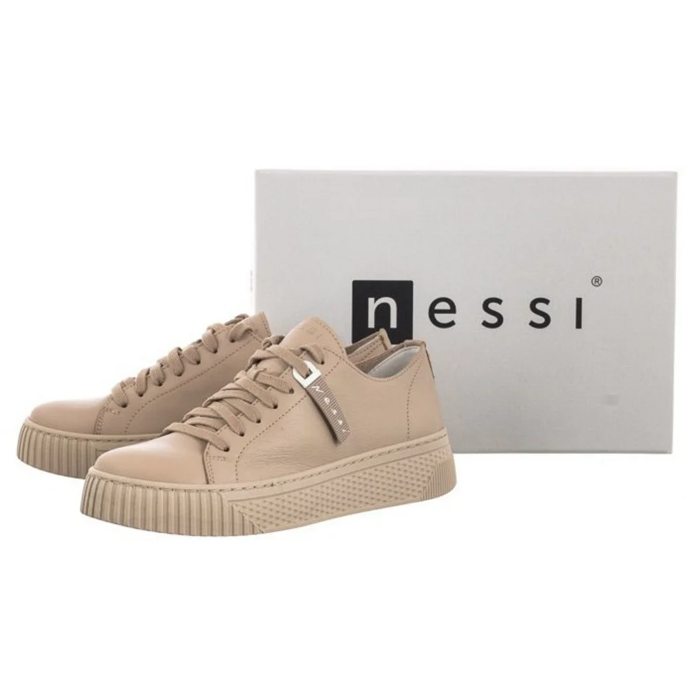 Жіночі шкіряні кеди Nessi (Польща) модель 5433