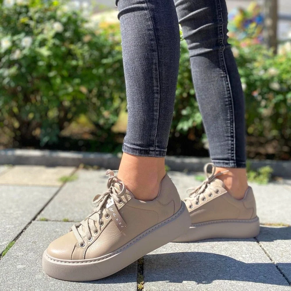 Жіночі шкіряні кеди Nessi (Польща) модель 5433