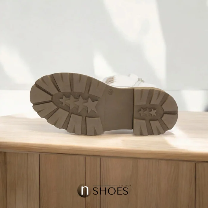 Женские белые зимние ботинки Nessi 23535 bialy из натуральной кожи модель 5436
