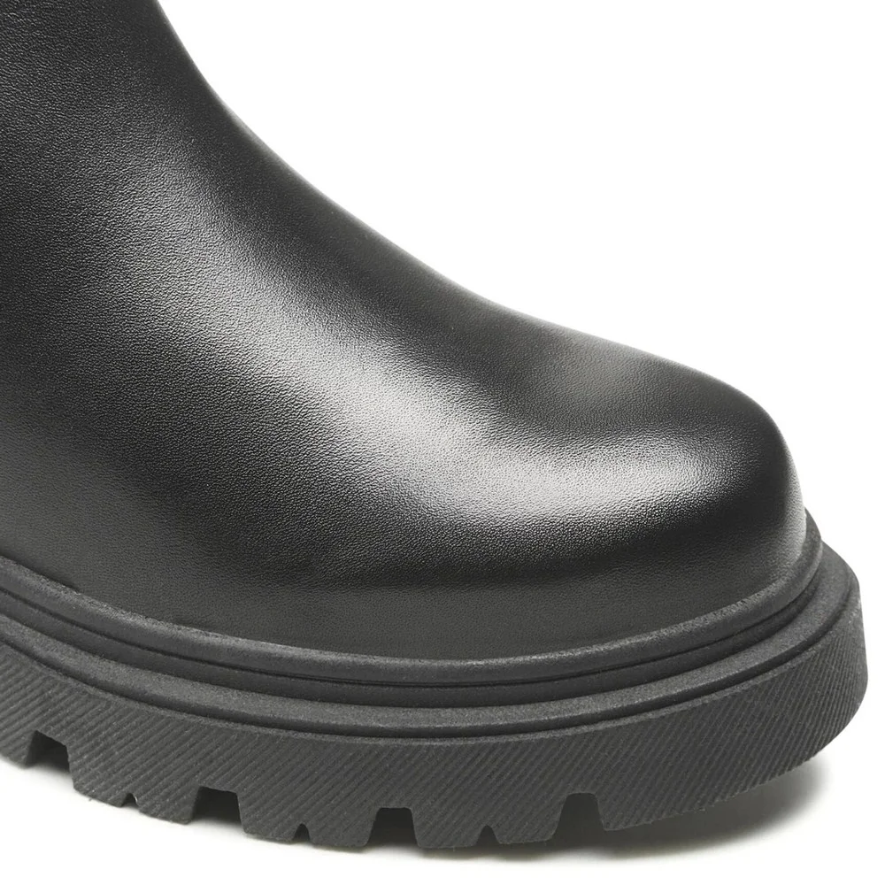 Жіночі чорні шкіряні демісезонні чоботи Lasocki (Польща) модель 5438