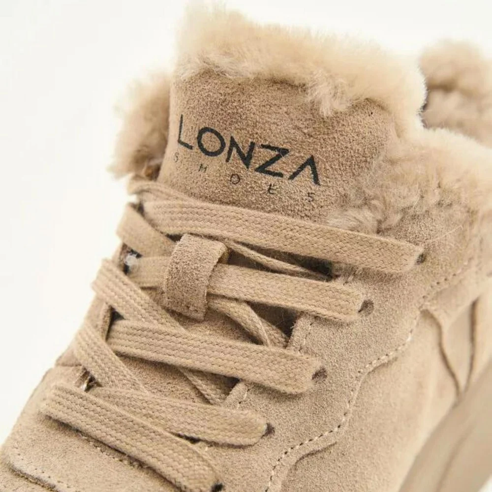 Женские зимние ботинки Lonza модель 5477