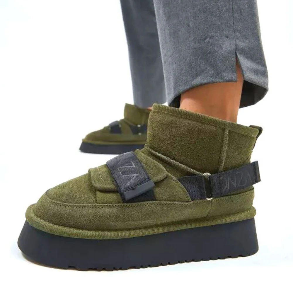 Women's winter ugg boots UGG Lonza model 5489