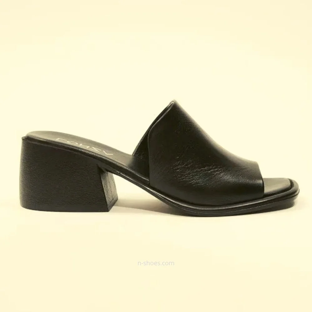 Жіночі шкіряні сабо на підборах Fabio Monelli модель 5614