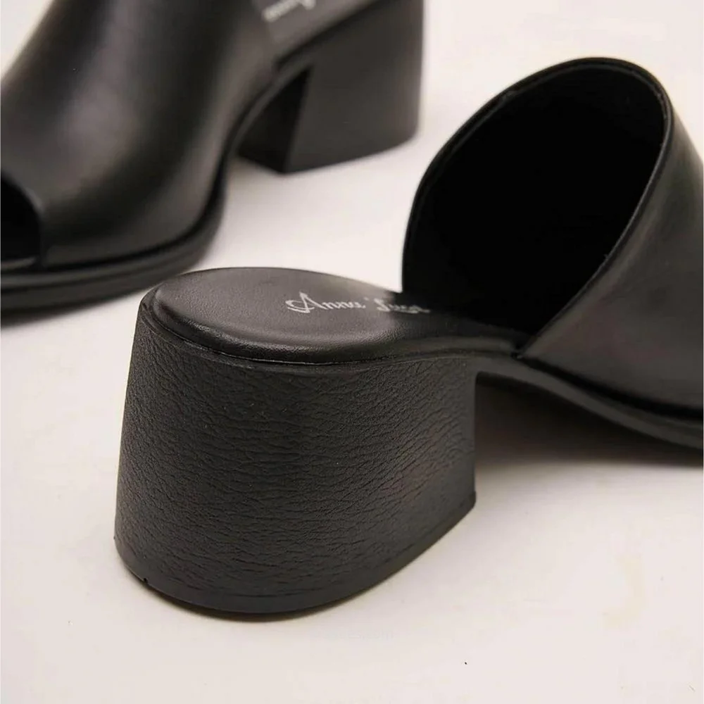 Жіночі шкіряні сабо на підборах Fabio Monelli модель 5614