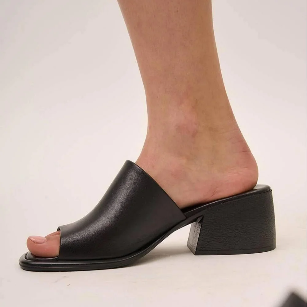 Жіночі шкіряні сабо на підборах Fabio Monelli модель 5614